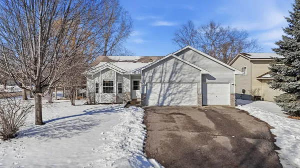 $350,000 | 1401 3rd Street Northeast, Buffalo, MN 55313