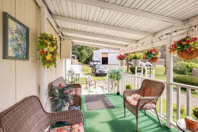 $38,500 | 248 Thomas Street, Hollsopple, PA 15935