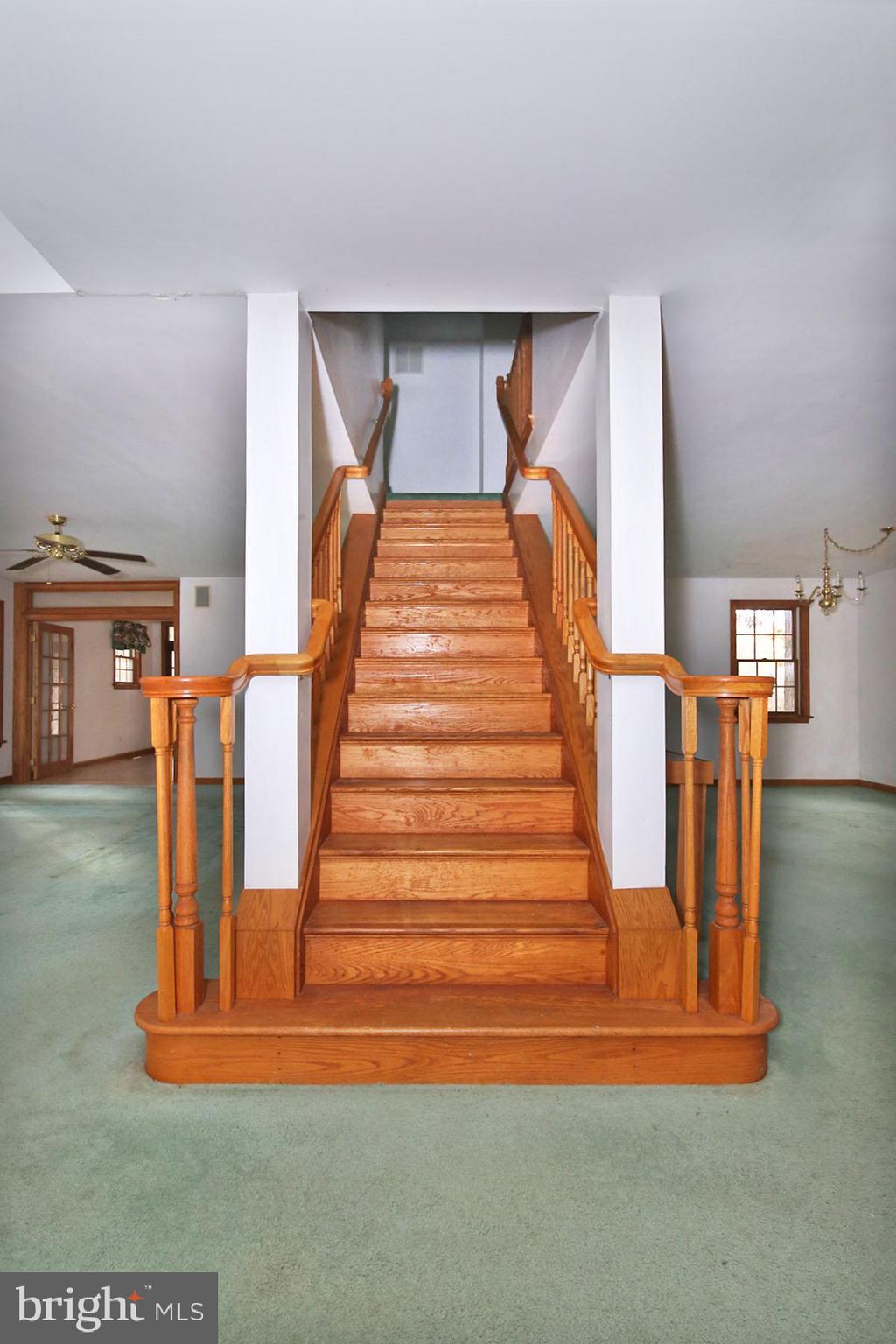 150 Anthracite Road Lebanon, PA 17042 - Photo 28 of 57 a view of entryway