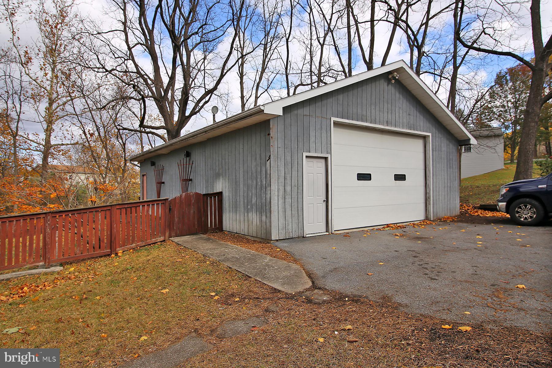 150 Anthracite Road Lebanon, PA 17042 - Photo 47 of 57 a house with trees in front of it