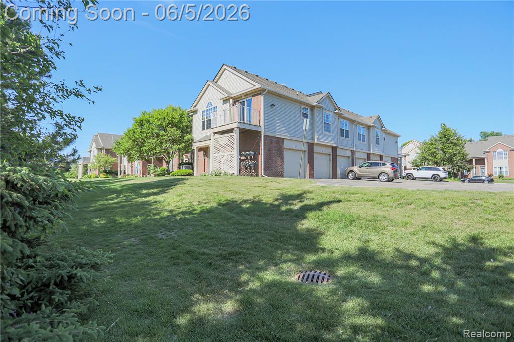 1859 Flagstone Circle Rochester, MI 48307 - Photo 5 of 46