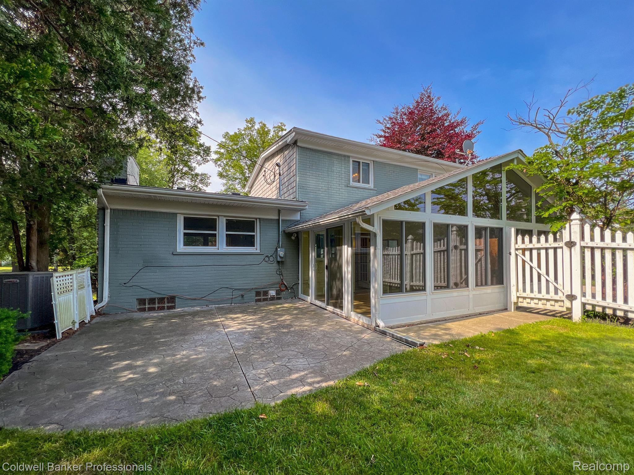 567 South Cranbrook Cross Road Bloomfield Hills, MI 48301 - Photo 34 of 35 Gallery Image 34