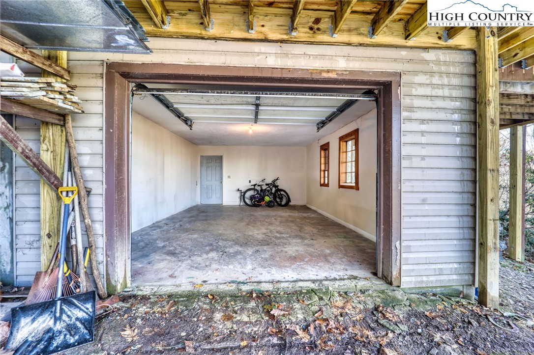 584 Snowridge Road Banner Elk, NC 28604 - Photo 26 of 32 Gallery Image 26