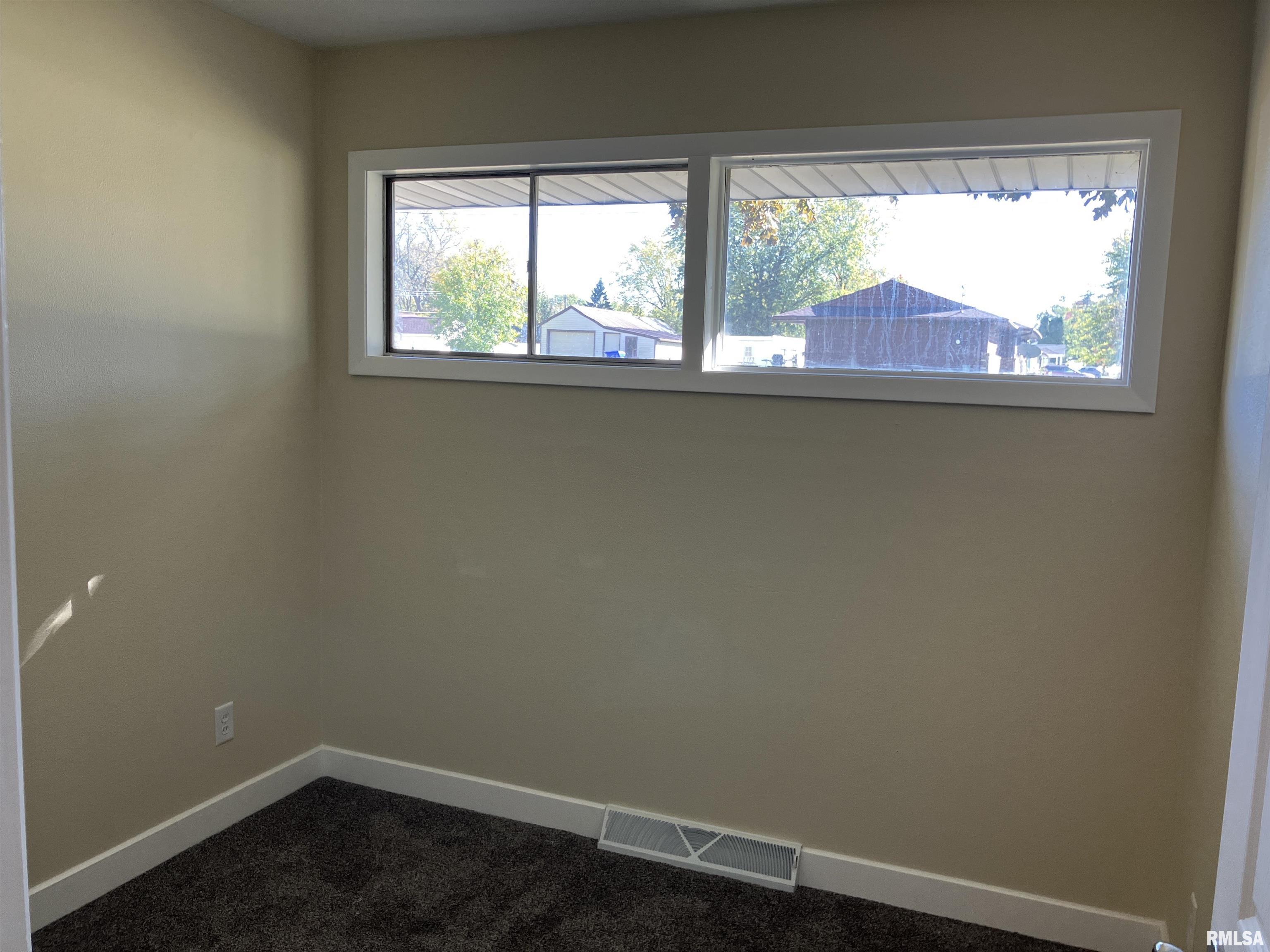 400 East Garfield Street Kewanee, IL 61443 - Photo 26 of 34