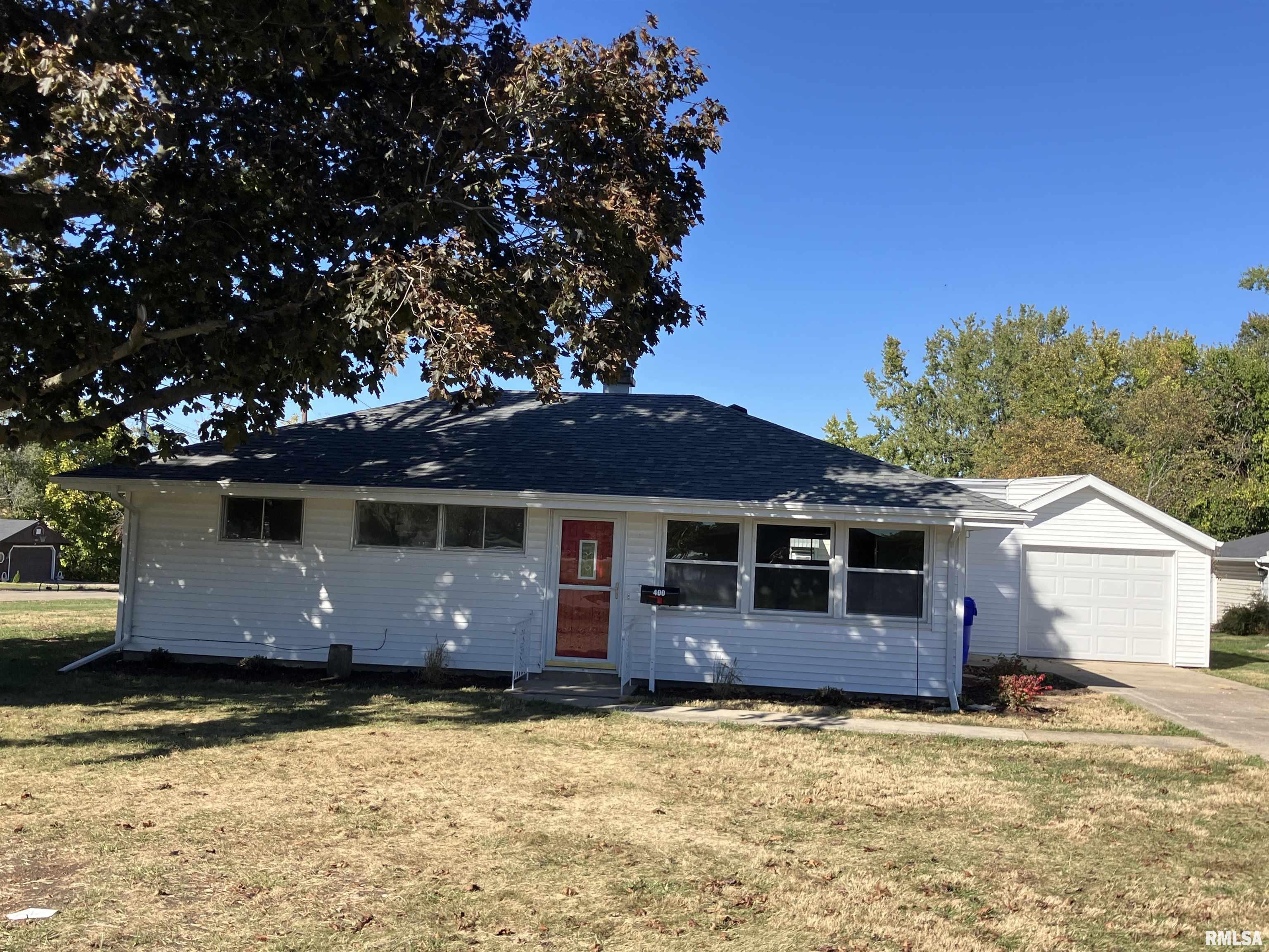 400 East Garfield Street Kewanee, IL 61443 - Photo 3 of 34