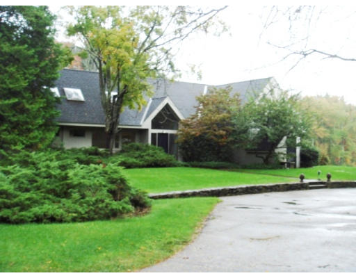 3 Claybrook Road Dover, MA 02030 - Photo 1 of 20 Gallery Image 1