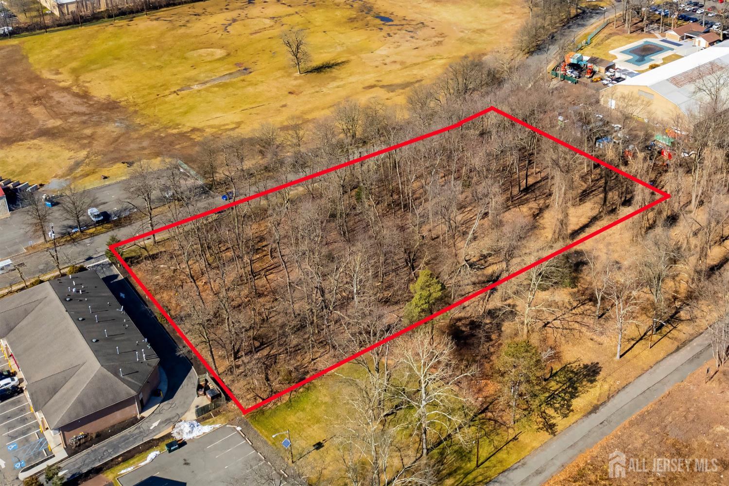 990-990 Inman Avenue Edison, NJ 08820 - Photo 4 of 5
