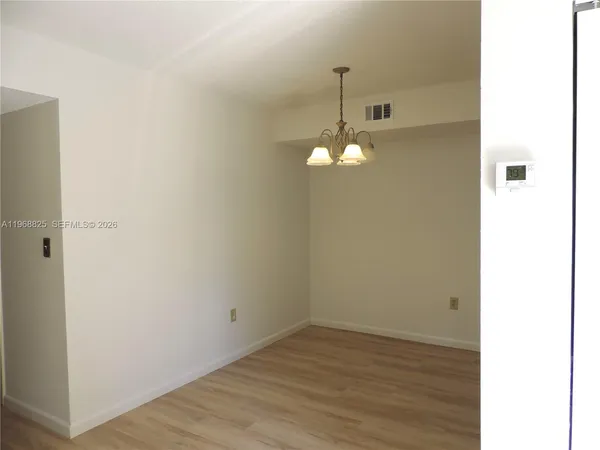 $2,100 | 566 Northwest 114th Avenue, Unit 204, Sweetwater, FL 33172