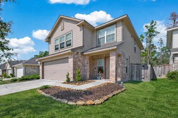 $289,000 | 1308 Winding Willow Drive, Pinehurst, TX 77362