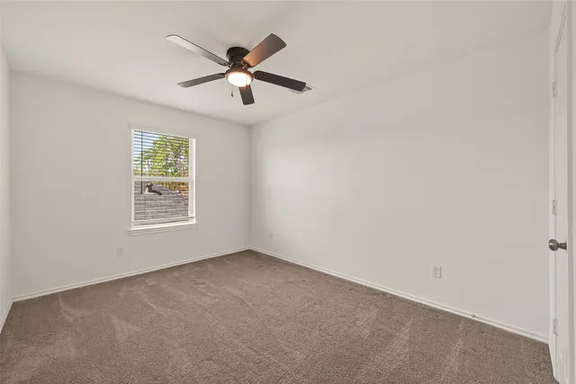 $299,000 | 1308 Winding Willow Drive, Pinehurst, TX 77362