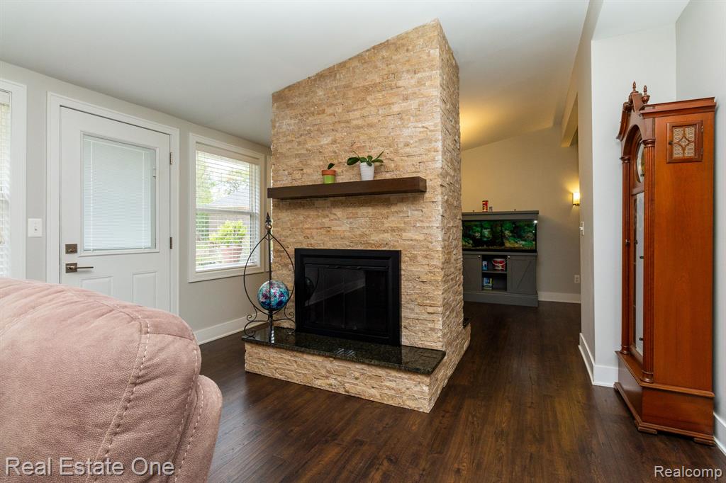 2331 Rusk Road Rochester Hills, MI 48306 - Photo 18 of 46