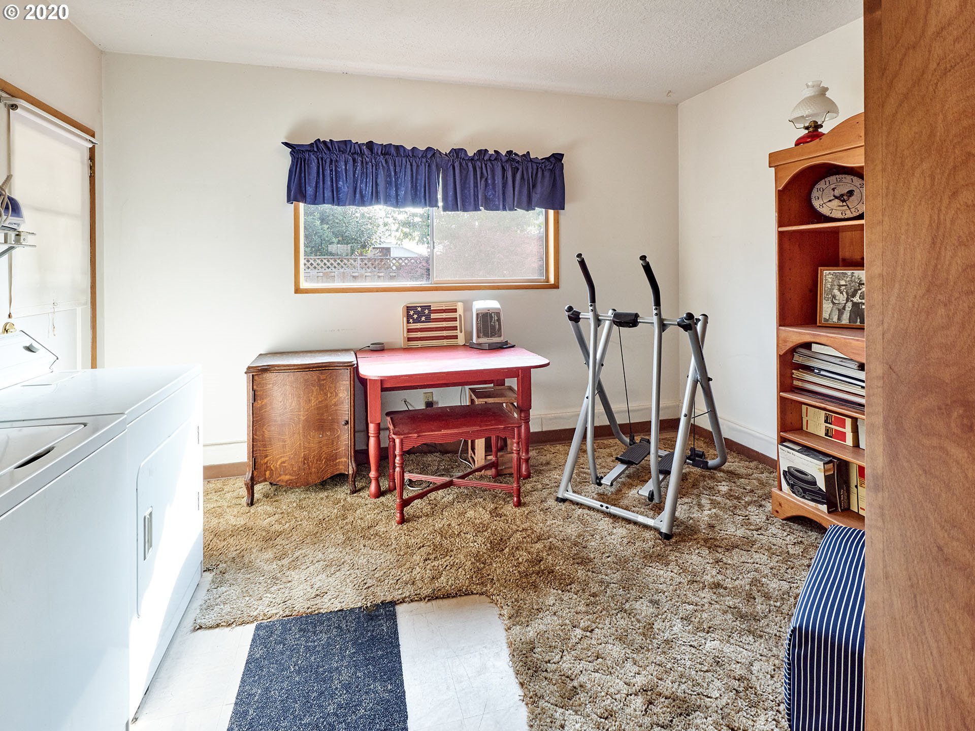 1982 Thompson Road Woodburn, OR 97071 - Photo 21 of 30 Gallery Image 21
