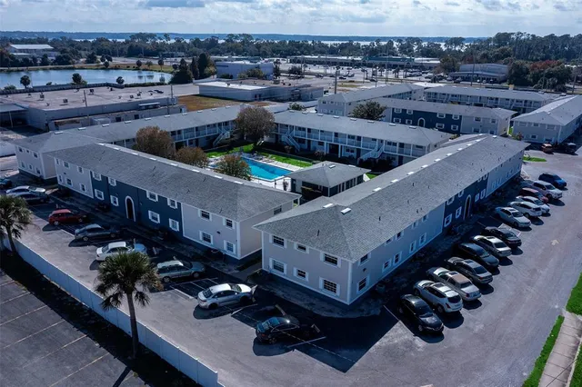 a picture of city view