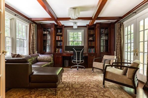 8 Sumner Road Wellesley, MA 02481 - Photo 15 of 42