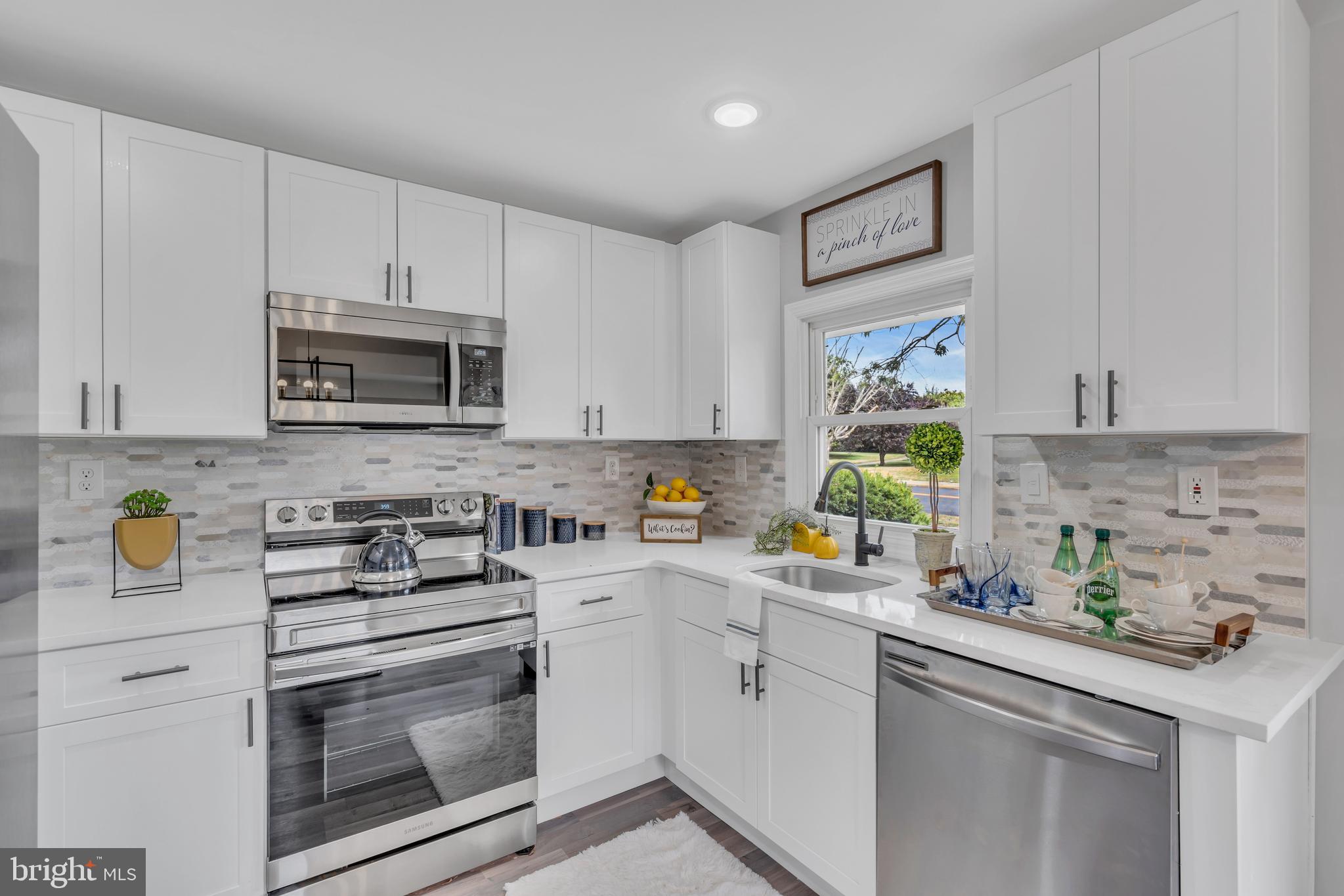 32 South Sunset Road Willingboro, NJ 08046 - Photo 16 of 34