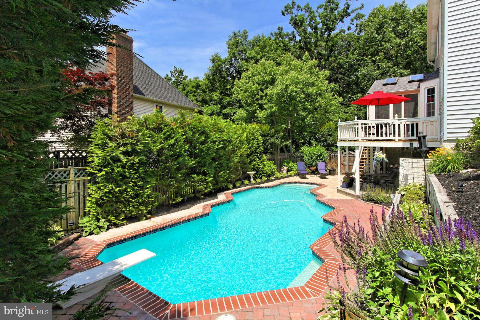 7620 Gralnick Place Springfield, VA 22153 - Photo 26 of 30 LARGE, PRIVATE POOL