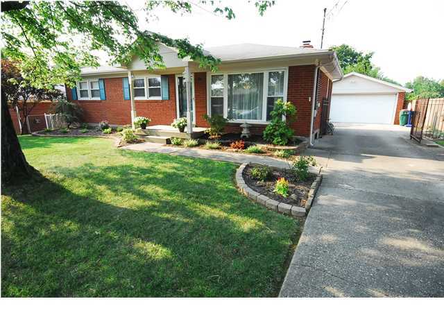 5909 BlueStone Road Louisville, KY 40219 - Photo 1 of 1 Primary Photo