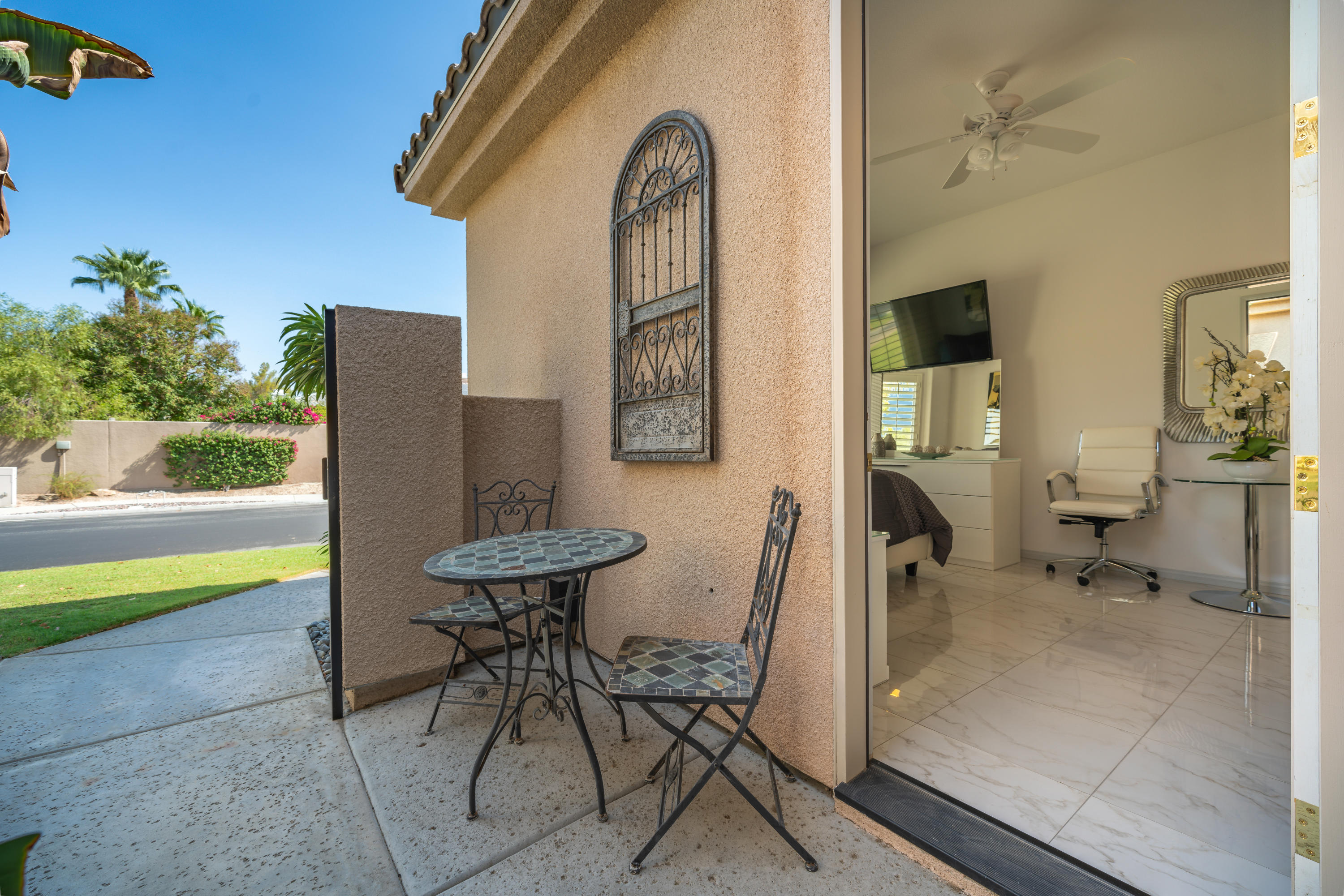 5 Sherwood Road Rancho Mirage, CA 92270 - Photo 23 of 43 Photo-1