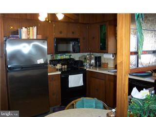 311 Balmer Road Lititz, PA 17543 - Photo 2 of 11