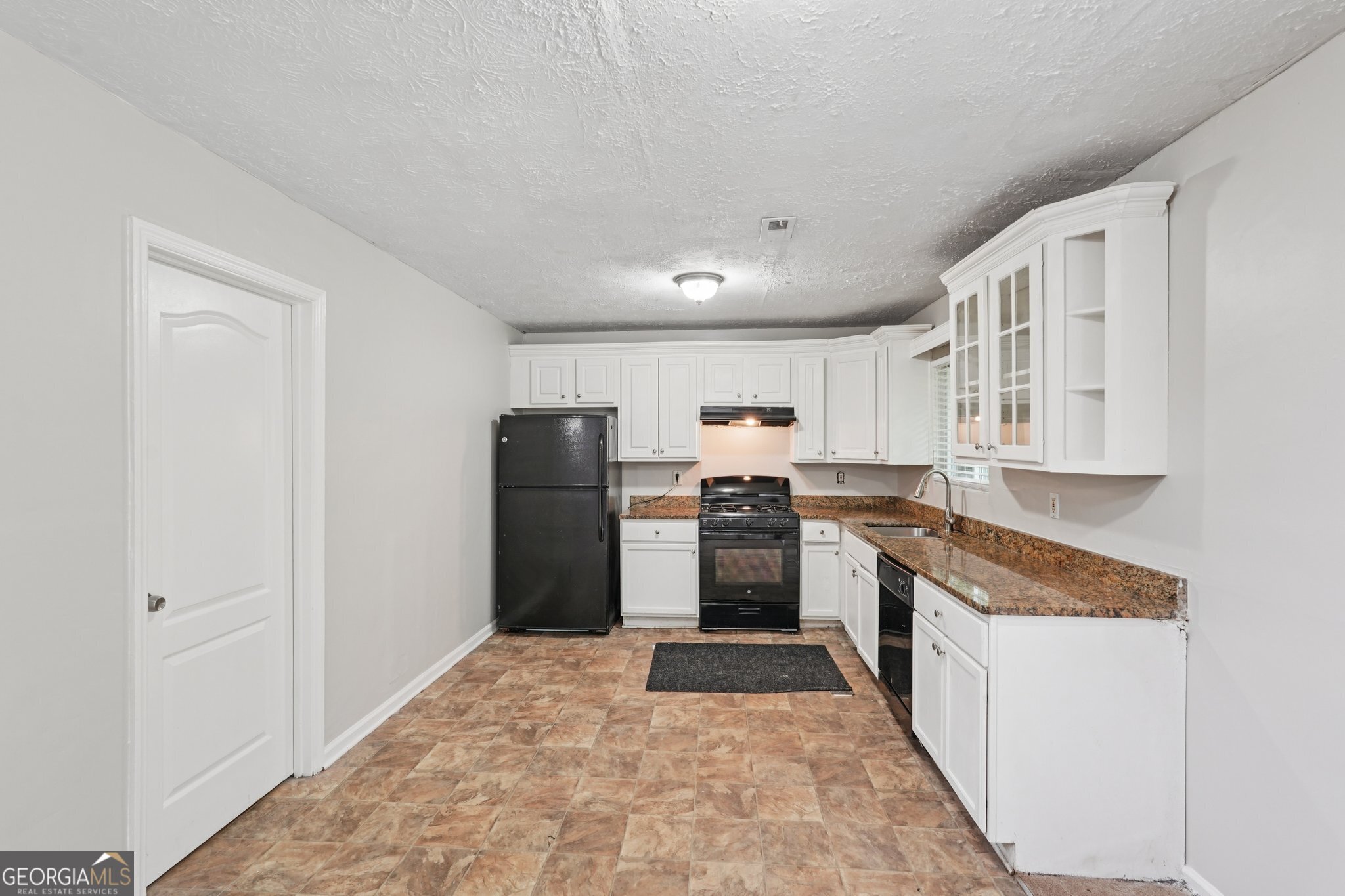 7335 Connell Road Fairburn, GA 30213 - Photo 13 of 34