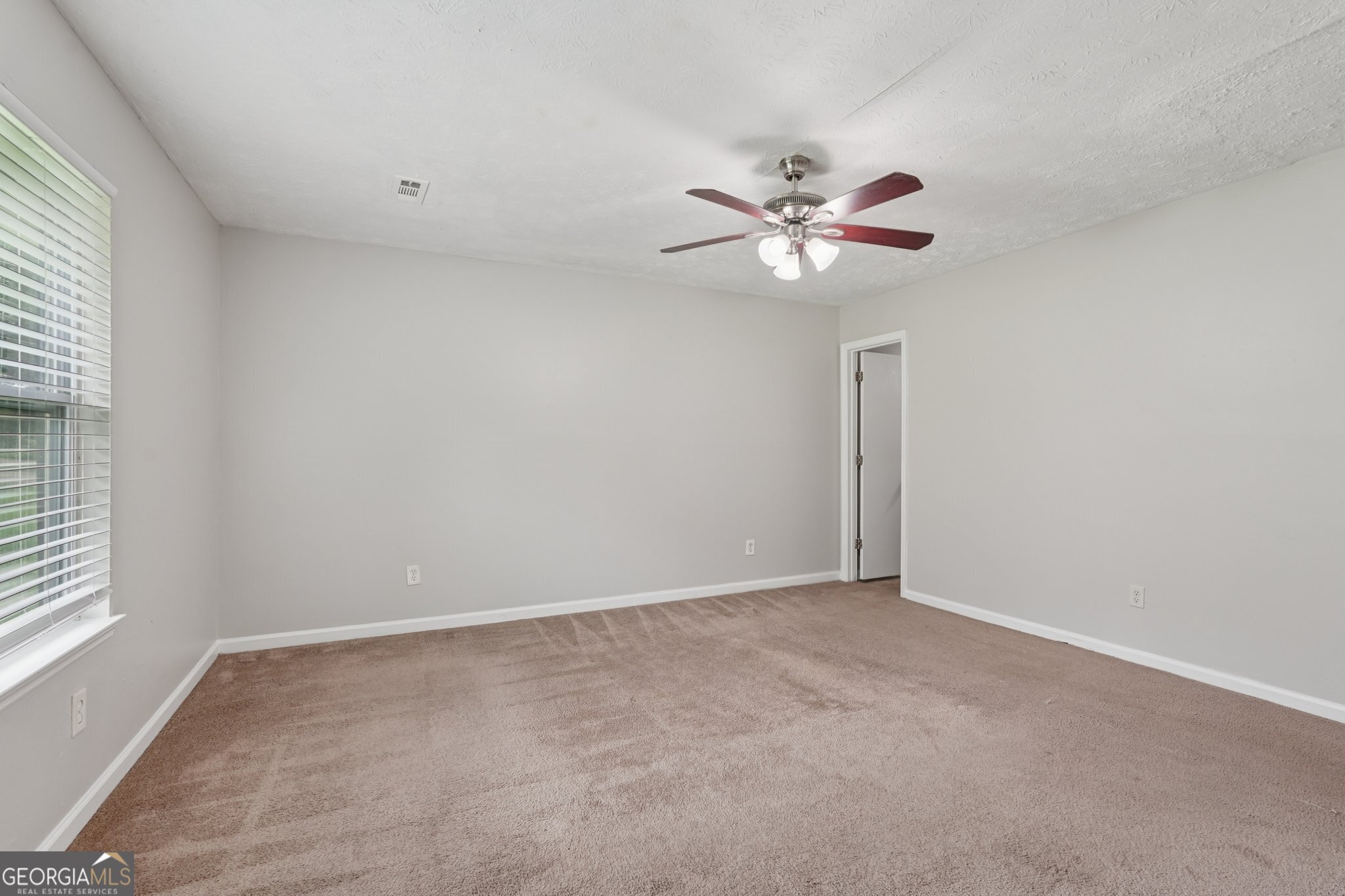7335 Connell Road Fairburn, GA 30213 - Photo 19 of 34
