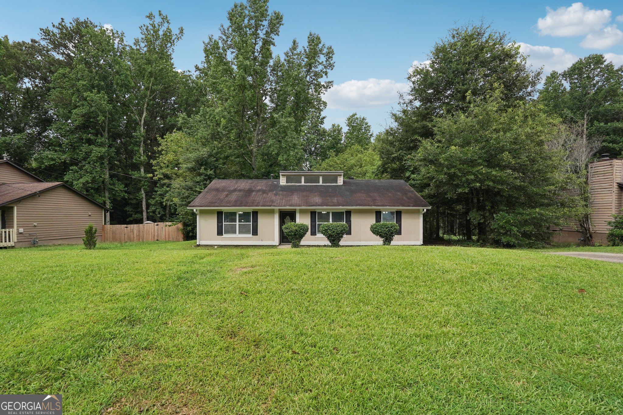 7335 Connell Road Fairburn, GA 30213 - Photo 2 of 34
