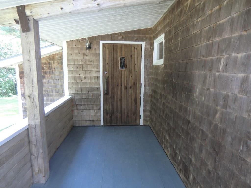 806 East Benton Road Waterville, ME 04901 - Photo 12 of 35 Entrance
