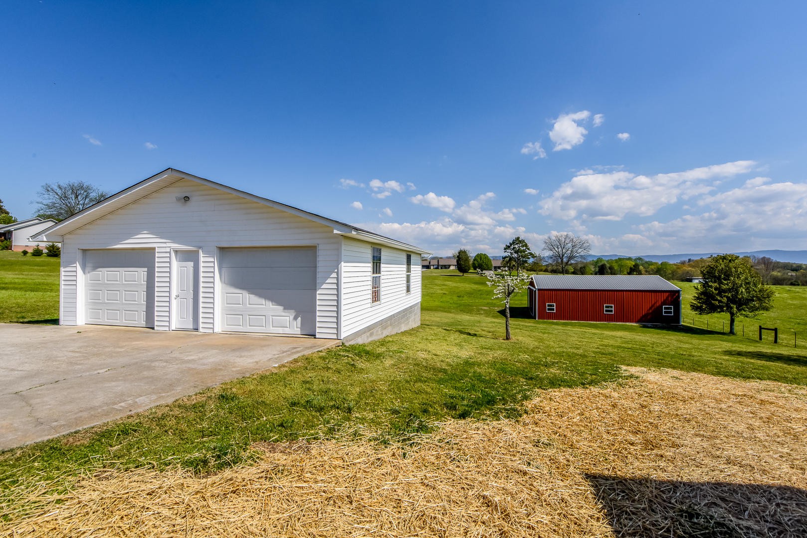 3128 Clover Hill Ridge Road Maryville, TN 37801 - Photo 3 of 29 Gallery Image 3