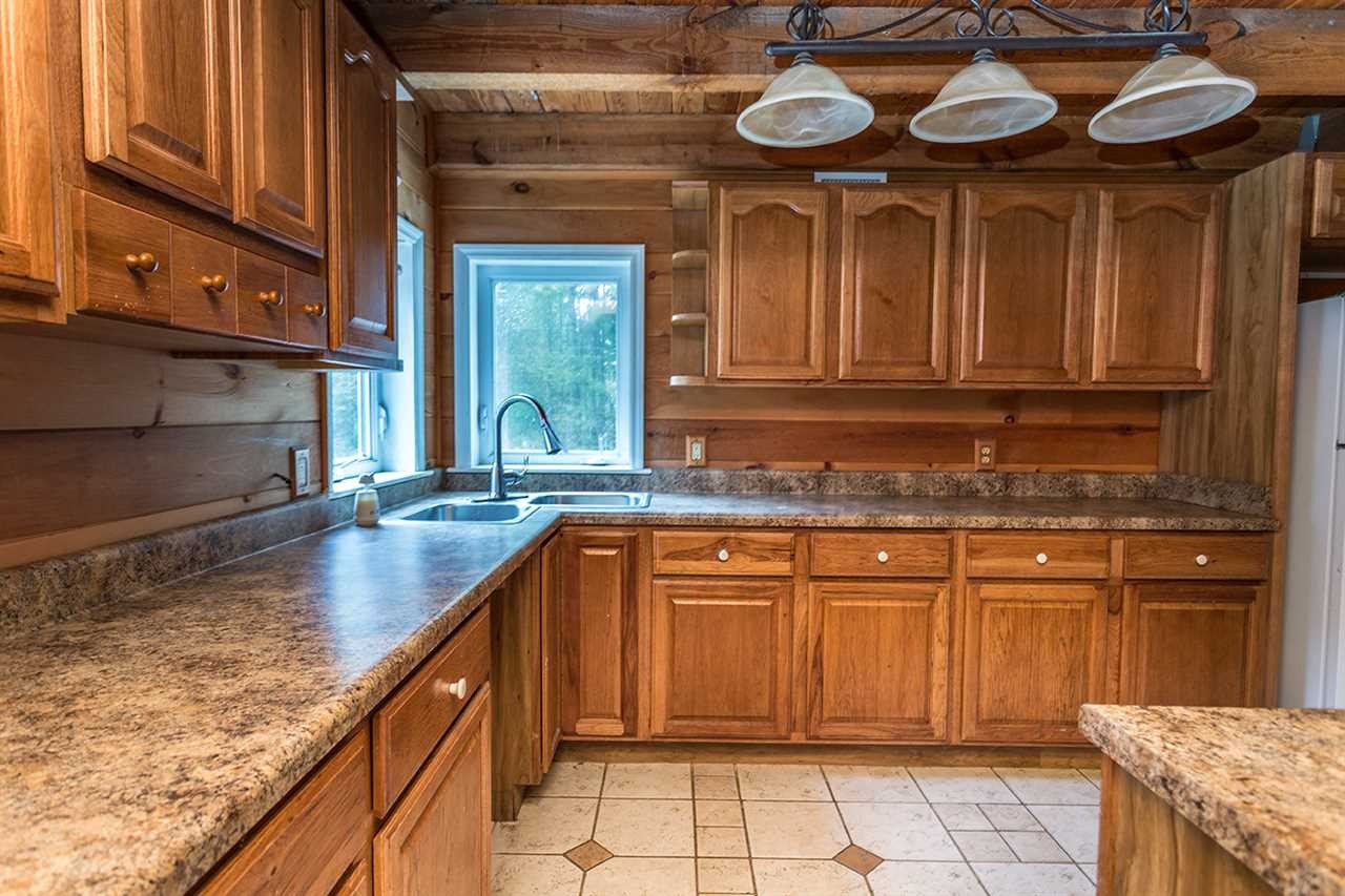 302 White Road Old Fort, TN 37362 - Photo 2 of 18 Gallery Image 2