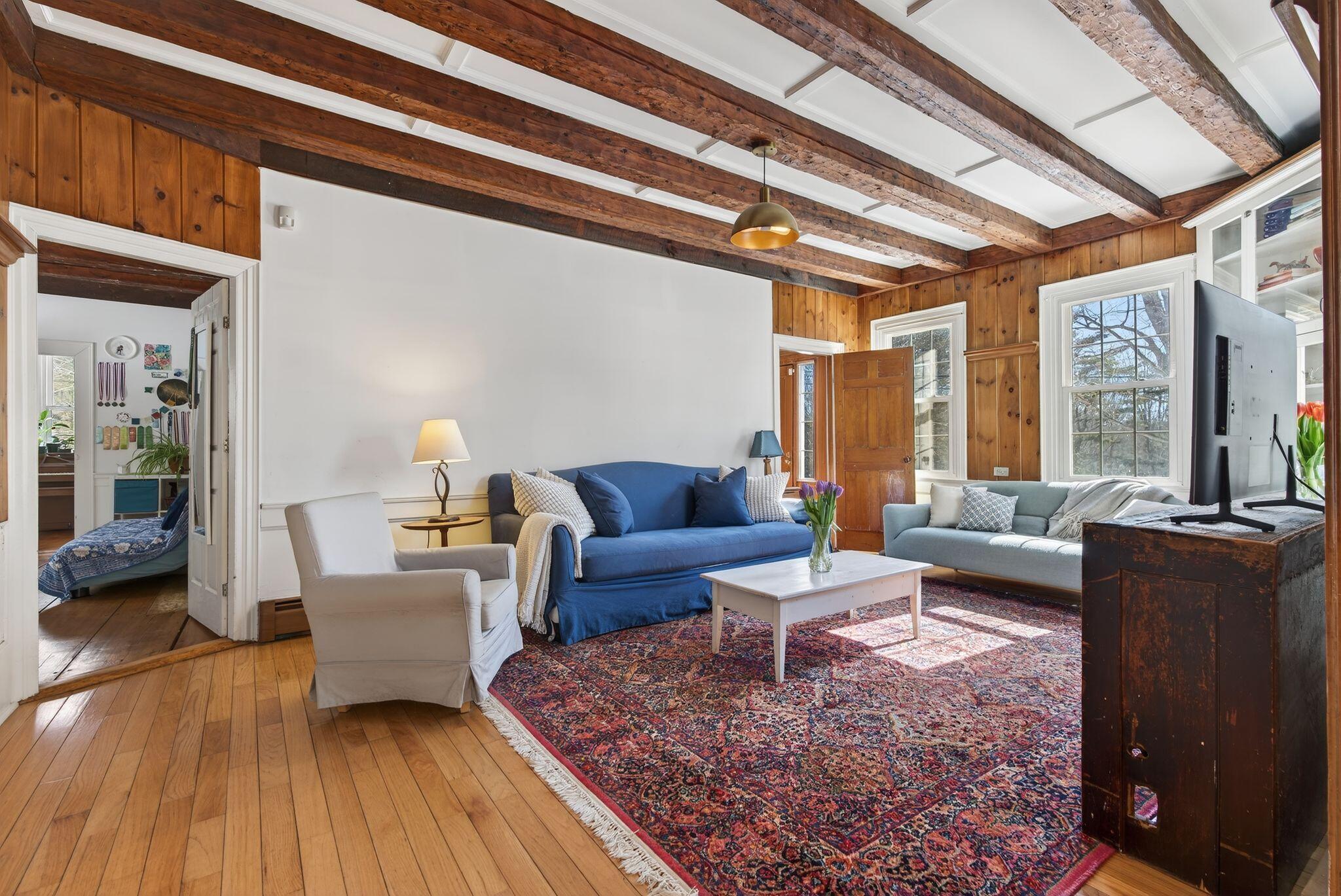 10 Lower Flying Point Road Freeport, ME 04032 - Photo 12 of 37 Living Room