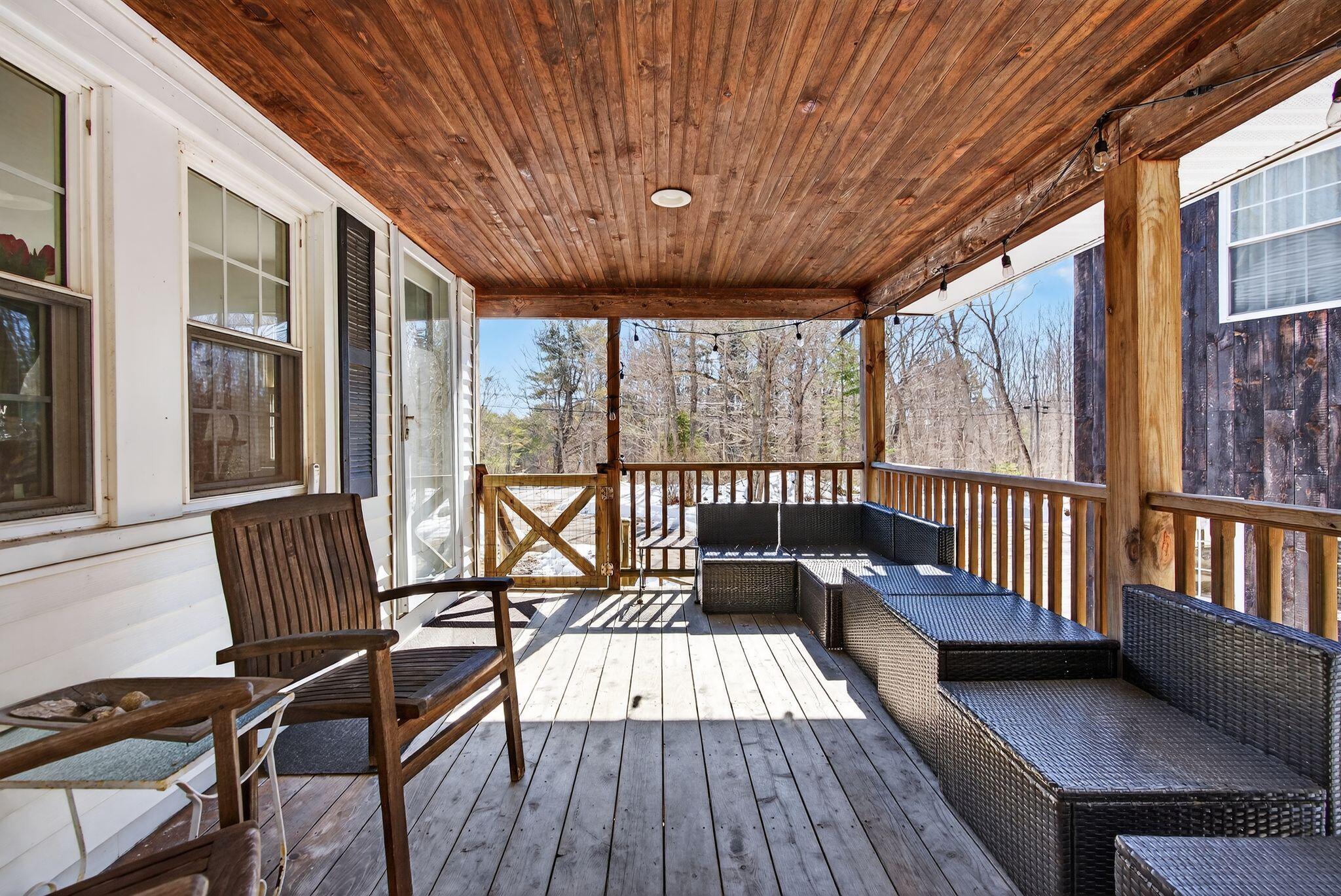 10 Lower Flying Point Road Freeport, ME 04032 - Photo 25 of 37 Porch