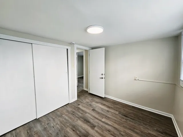 $1,800 | 5010 Harold Avenue, Unit B, Schiller Park, IL 60176