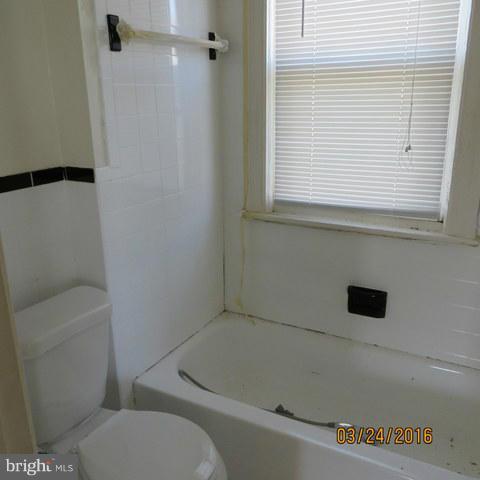 318 Raleigh Street Southeast Washington, DC 20032 - Photo 14 of 18 Bath