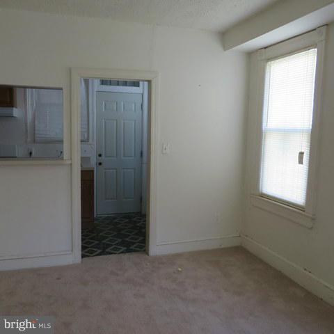 318 Raleigh Street Southeast Washington, DC 20032 - Photo 5 of 18 Dining Room