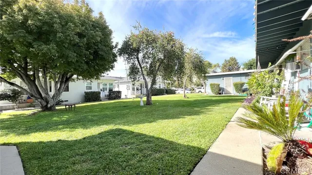 $1,995 | 262 North Garnet Way, Unit C, Upland, CA 91786