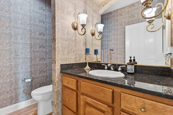$899,000 | W132-n6509 West View Court, Menomonee Falls, WI 53051