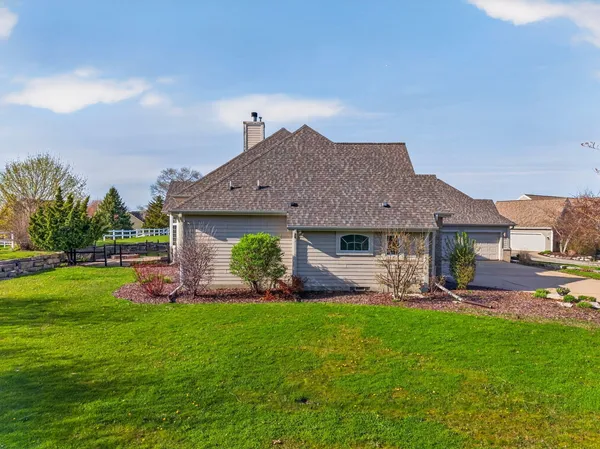$899,000 | W132-n6509 West View Court, Menomonee Falls, WI 53051