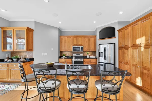 $899,000 | W132-n6509 West View Court, Menomonee Falls, WI 53051