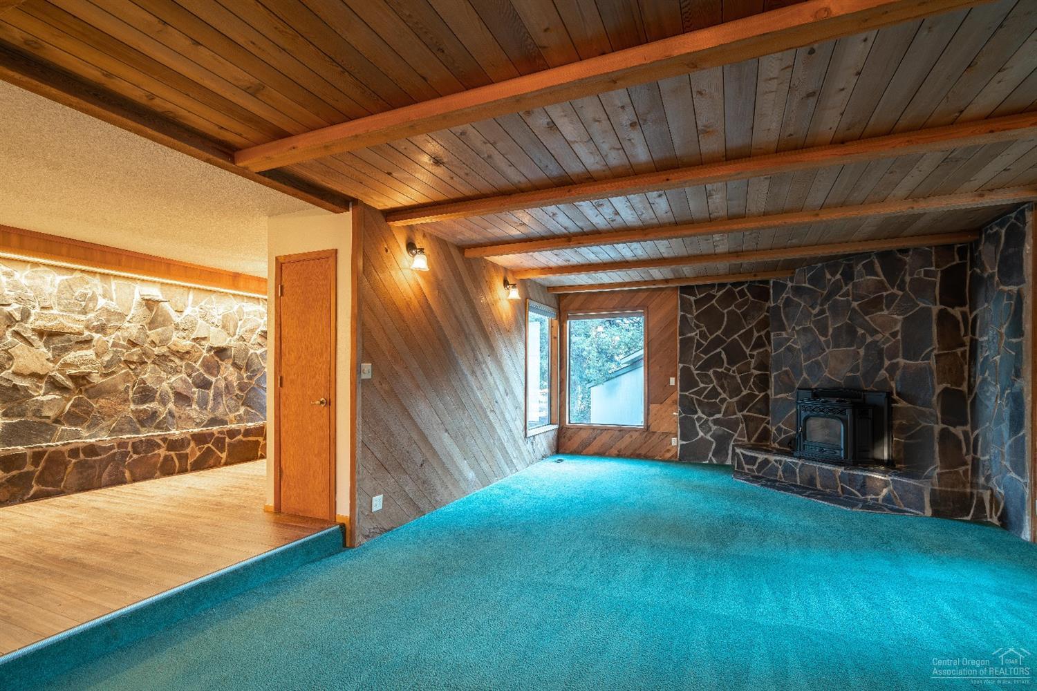 23340 Bear Creek Road Bend, OR 97701 - Photo 7 of 25 Additional Photo