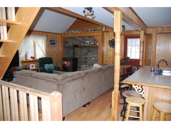 321 Barnes Road Bakersfield, VT 05450 - Photo 3 of 23