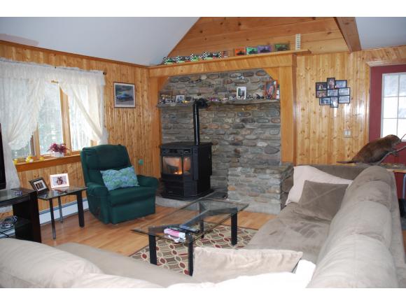 321 Barnes Road Bakersfield, VT 05450 - Photo 8 of 23