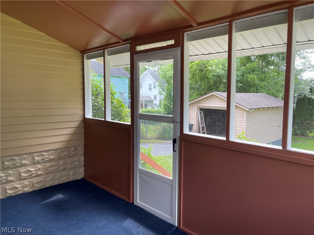 628 Garry Road Akron, OH 44305 - Photo 13 of 20