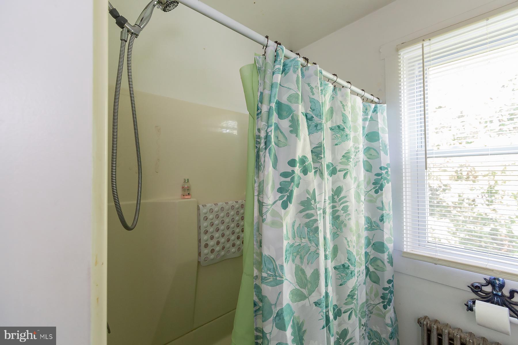 286 Newport Road Leola, PA 17540 - Photo 16 of 40 Gallery Image 16