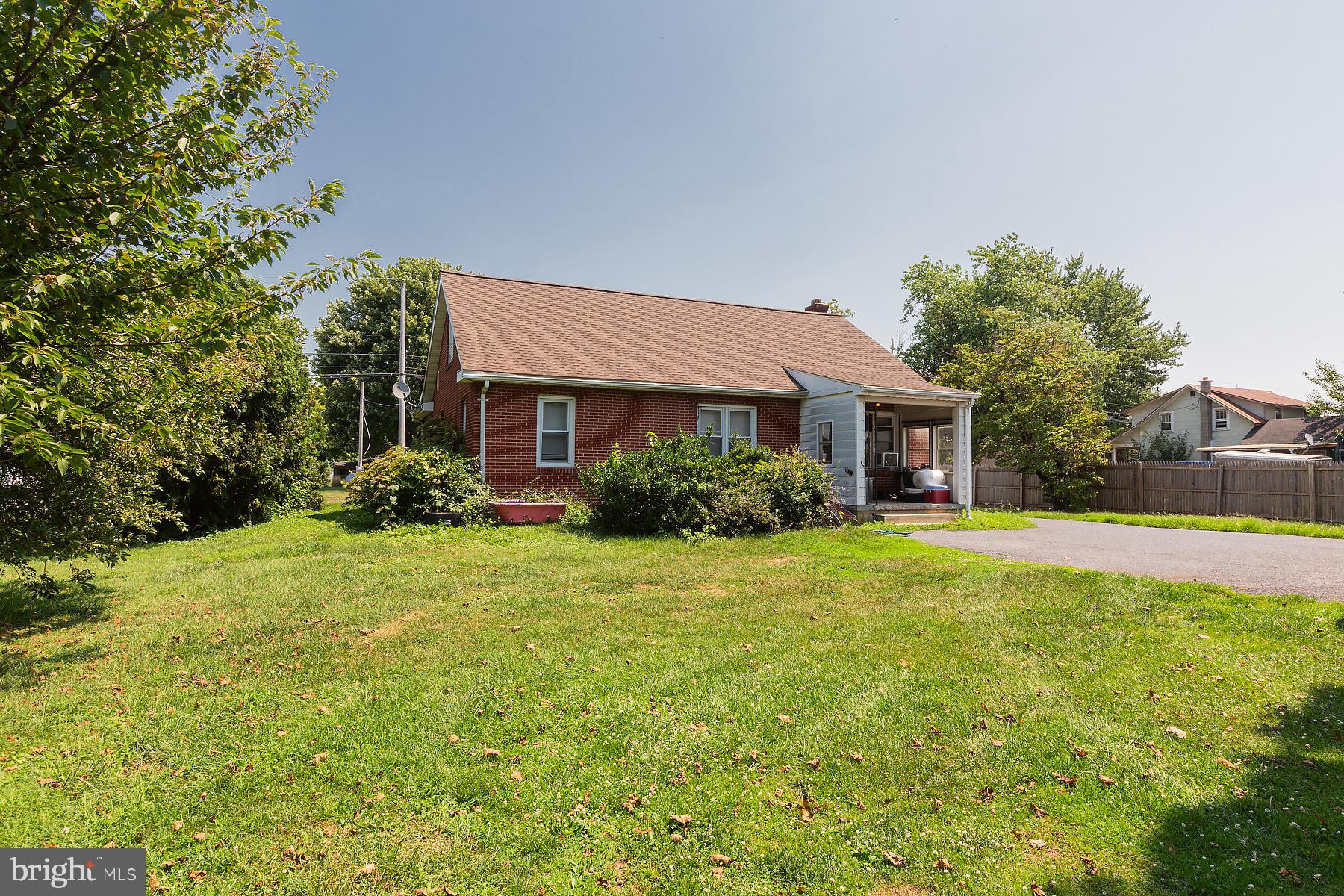 286 Newport Road Leola, PA 17540 - Photo 36 of 40 Gallery Image 36