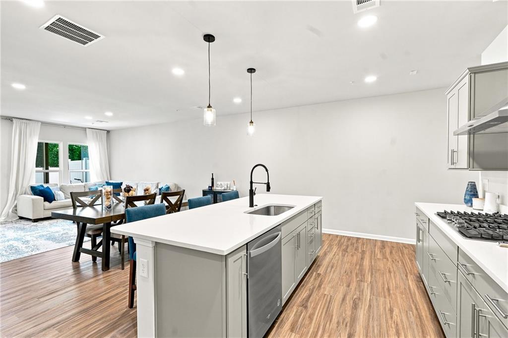 604 Spadina Road Marietta, GA 30060 - Photo 7 of 26 Gallery Image 7