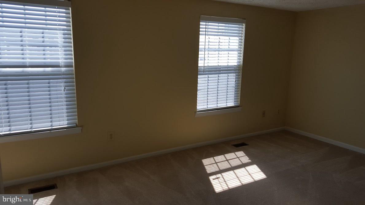 44 Triple Crown Baltimore, MD 21244 - Photo 12 of 15