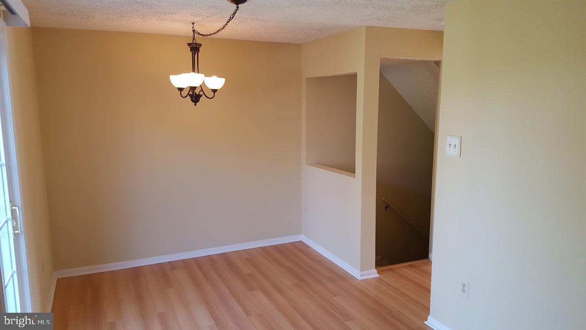 44 Triple Crown Baltimore, MD 21244 - Photo 3 of 15