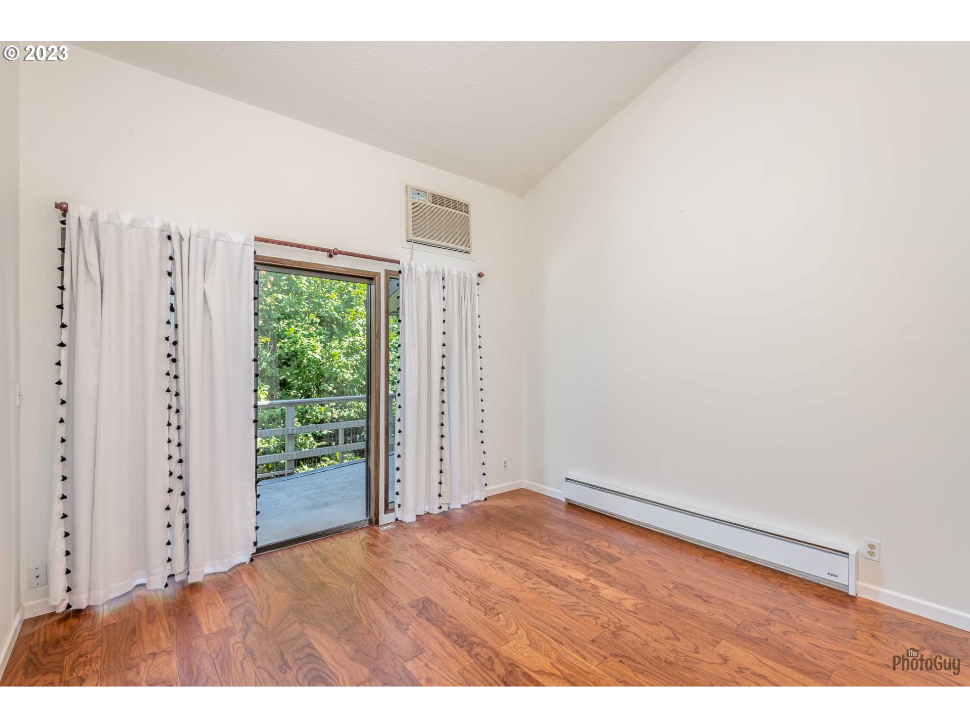 301 Country Club Road Eugene, OR 97401 - Photo 10 of 13 Gallery Image 10