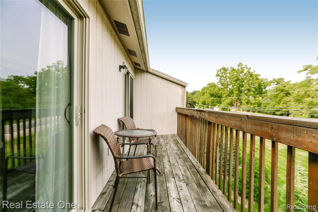 1665 Riverside Drive, Unit 12 Rochester Hills, MI 48309 - Photo 23 of 26
