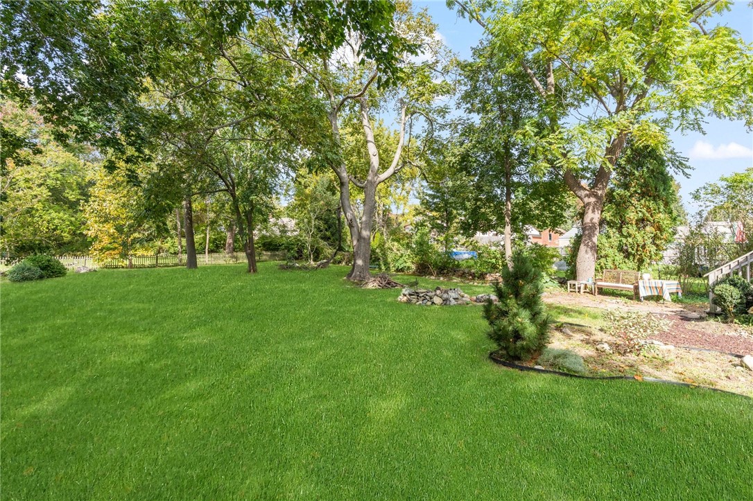 401 Tower Hill Road North Kingstown, RI 02852 - Photo 32 of 40